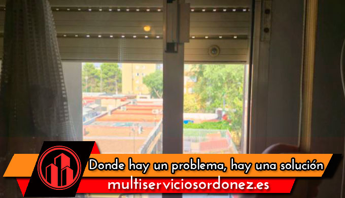 reparación persianas descolgadas