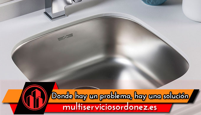 desatascar fregadero de cocina